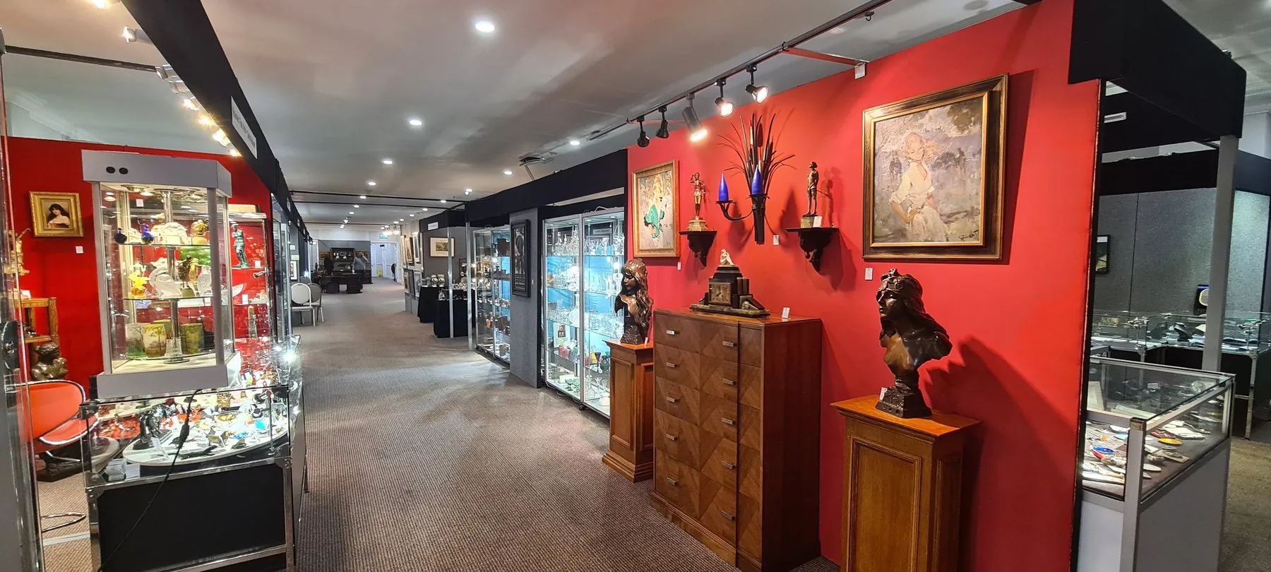 Harrogate Antiques Fair